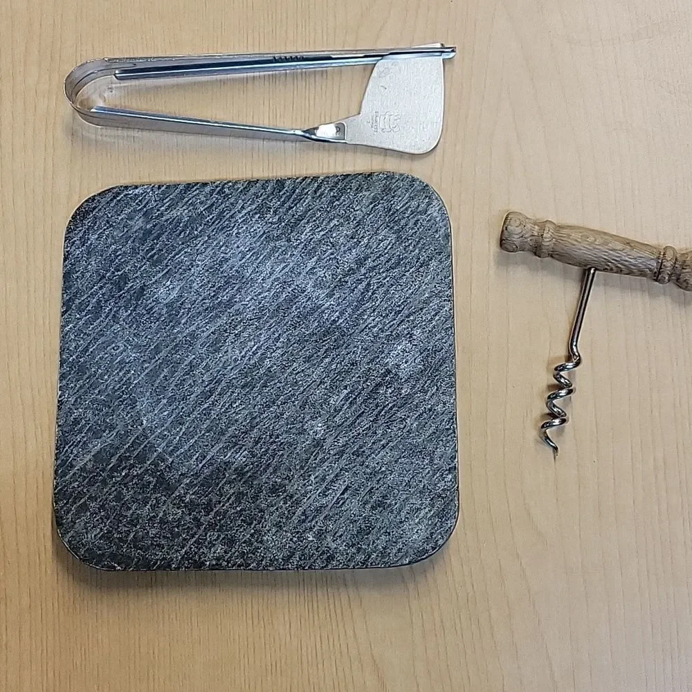 Wine Bottle S&P shakers, Cork Screw,‎ Cheese Cutter W/ Tray 2 Books